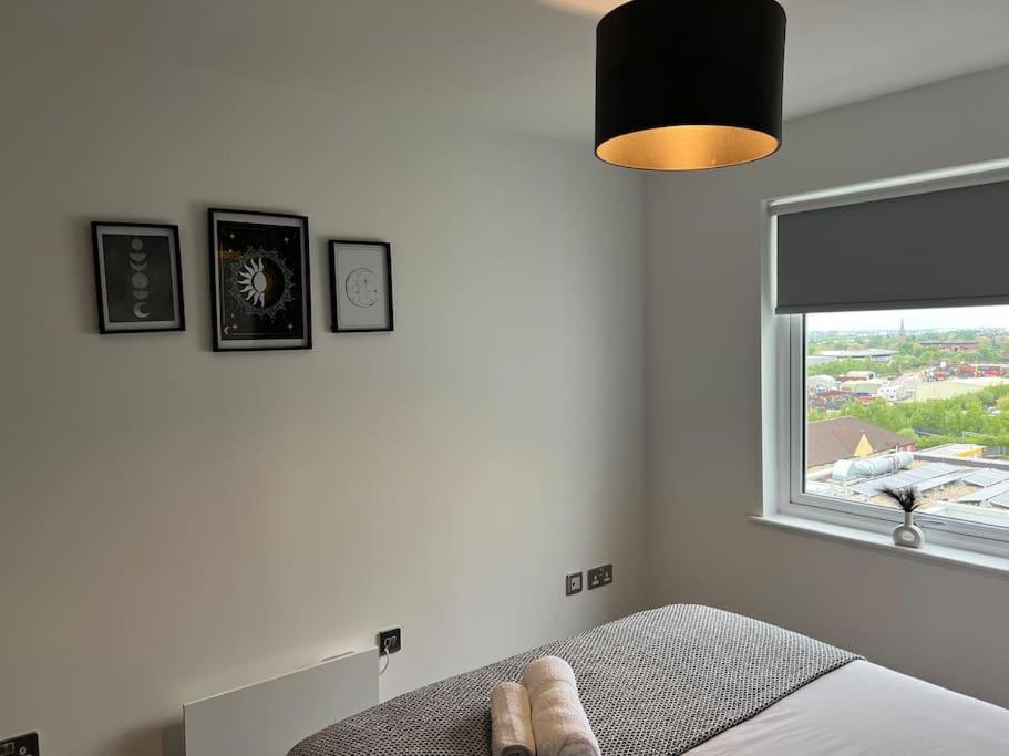 Prime Suite 2 Bedroom Apartment With Rooftop Terrace Manchester Buitenkant foto