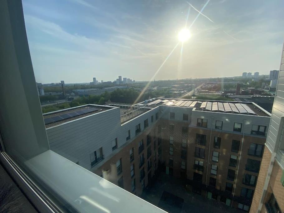 Prime Suite 2 Bedroom Apartment With Rooftop Terrace Manchester Buitenkant foto