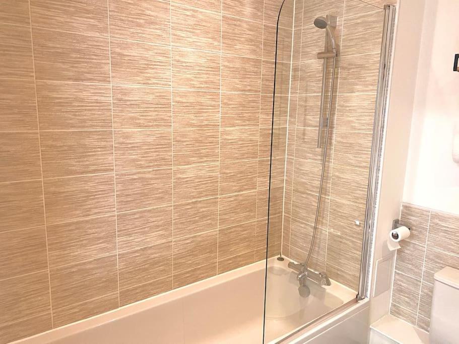 Prime Suite 2 Bedroom Apartment With Rooftop Terrace Manchester Buitenkant foto