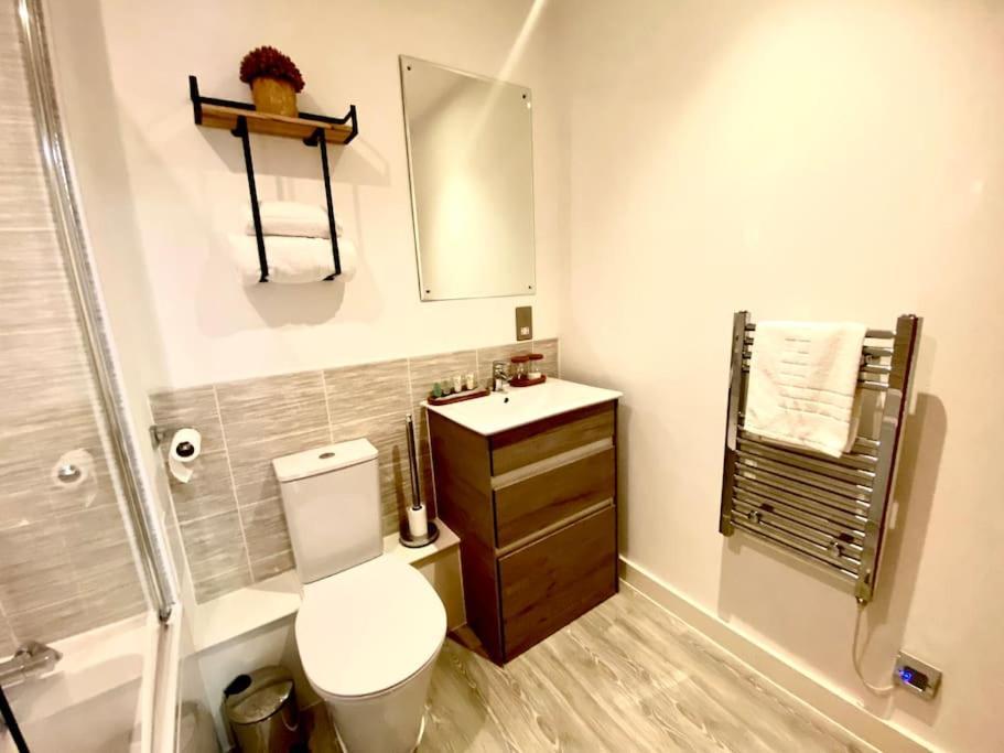 Prime Suite 2 Bedroom Apartment With Rooftop Terrace Manchester Buitenkant foto