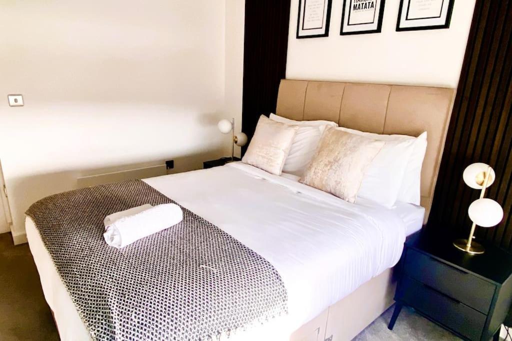 Prime Suite 2 Bedroom Apartment With Rooftop Terrace Manchester Buitenkant foto